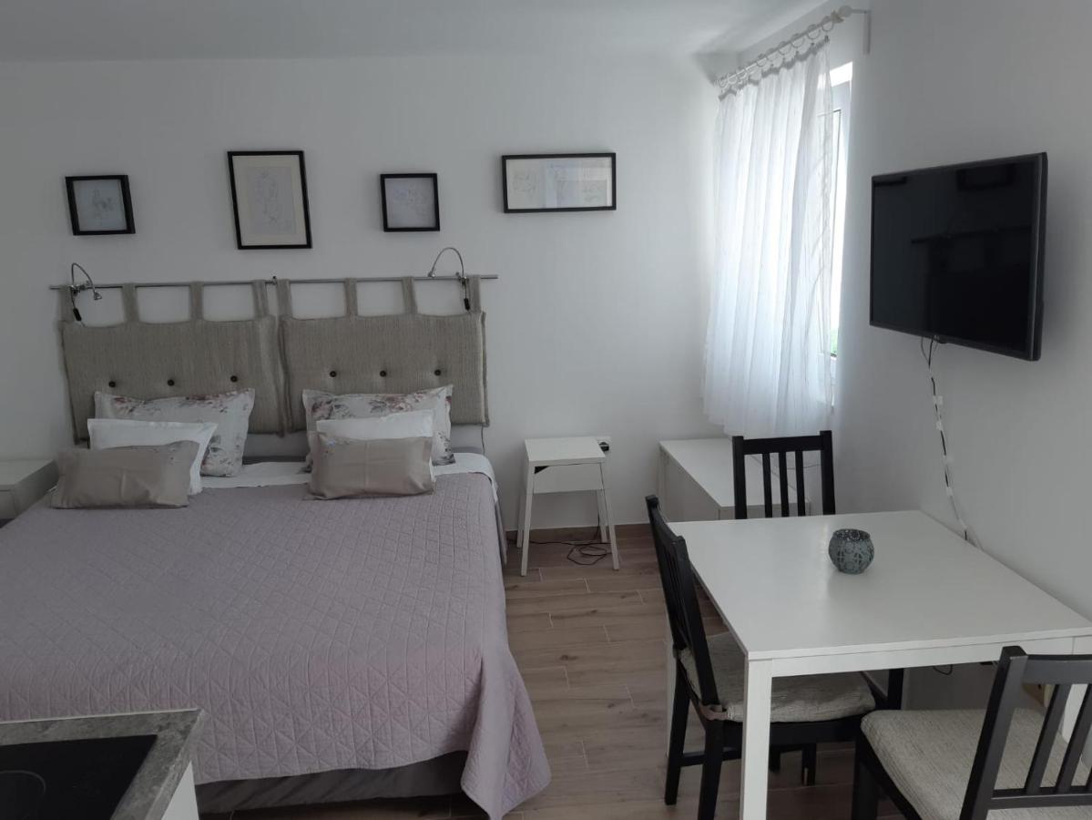 Apartments Kule Брела Экстерьер фото